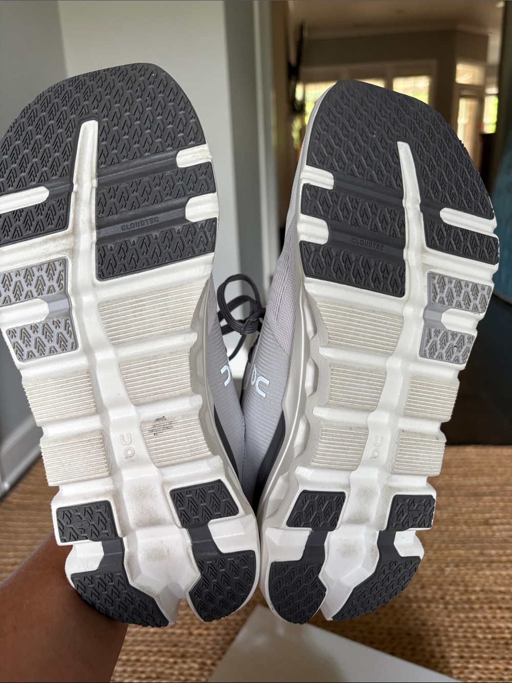 On Running Cloudrunner 2 women’s running shoes - Picture 3 of 4
